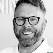 Thomas Sewell, osteopat og fysioterapeut ved Lillestrøm Osteopati